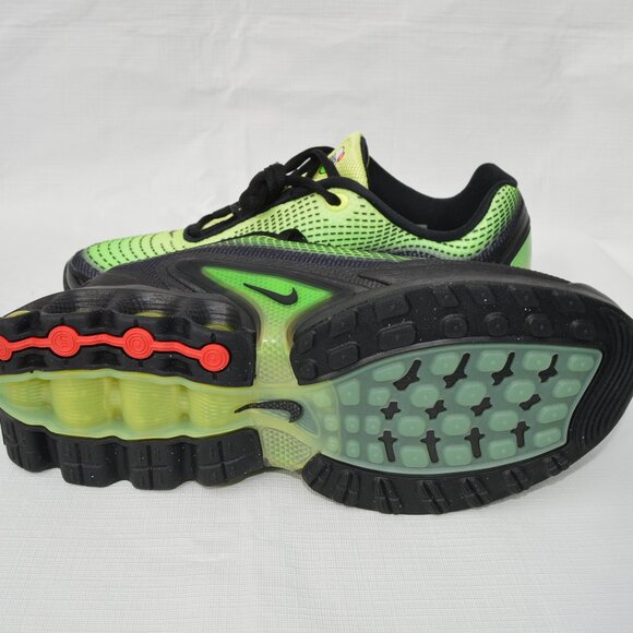 Nike Air Max DN AMD (GS) Size 6Y (New) - Picture 9 of 12
